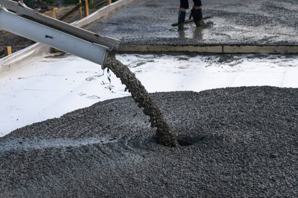 Best Concrete Pool Decks in Mount Vernon, TX